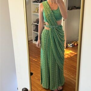 Anita Dongre green saree M